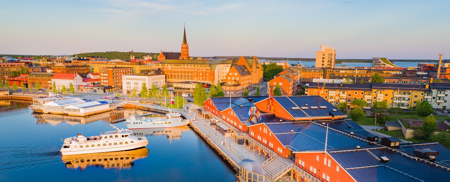 Bild på Laponias kryssningsbåtar