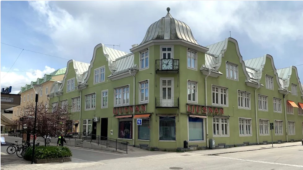 Hörnet på grönt sekelskifteshus