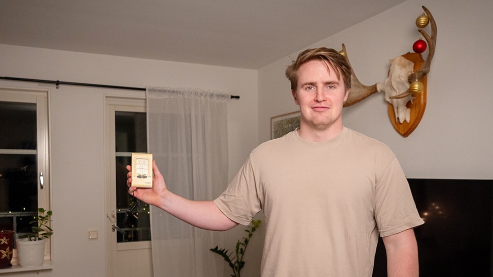 Porträttbild på Viktor som delar sina smartaste knep för att hålla värmen under de kalla vintermånaderna.