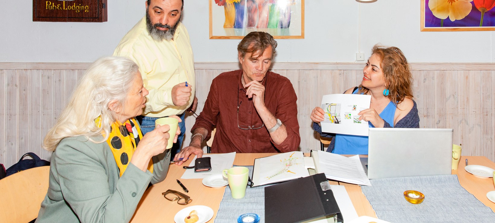 Samtal runt ett bord