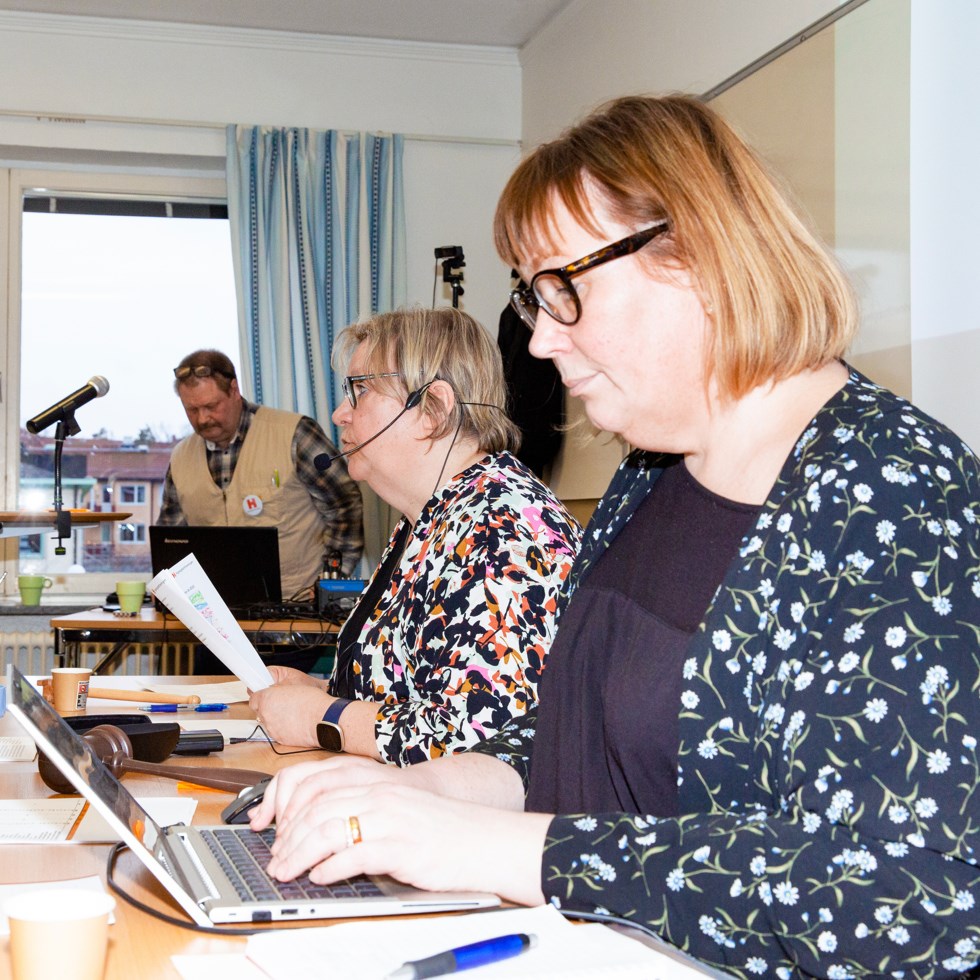 Ordförande inleder årsmöte